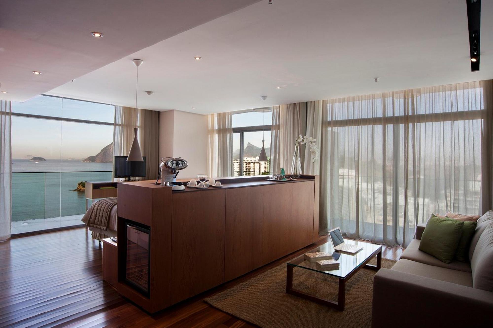 H Niteroi Hotel Bagian luar foto