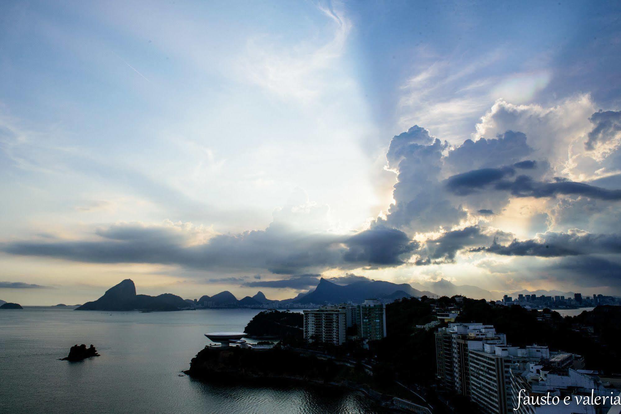 H Niteroi Hotel Bagian luar foto